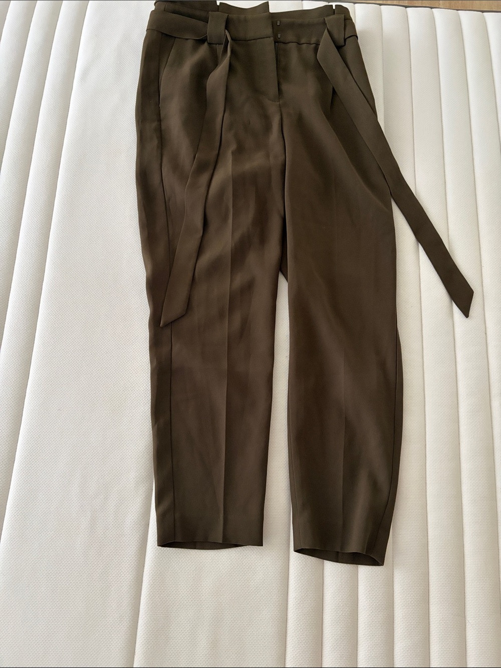 High Waisted Paperbag Ankle Pant in Olive Green - Picture 3 of 3